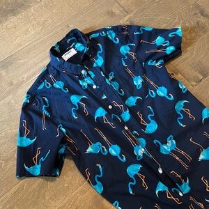 Men’s old navy button down size medium